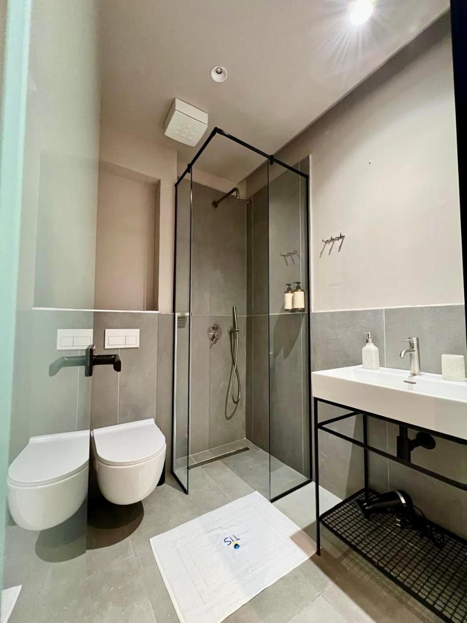 Green Condo Hotel Palase